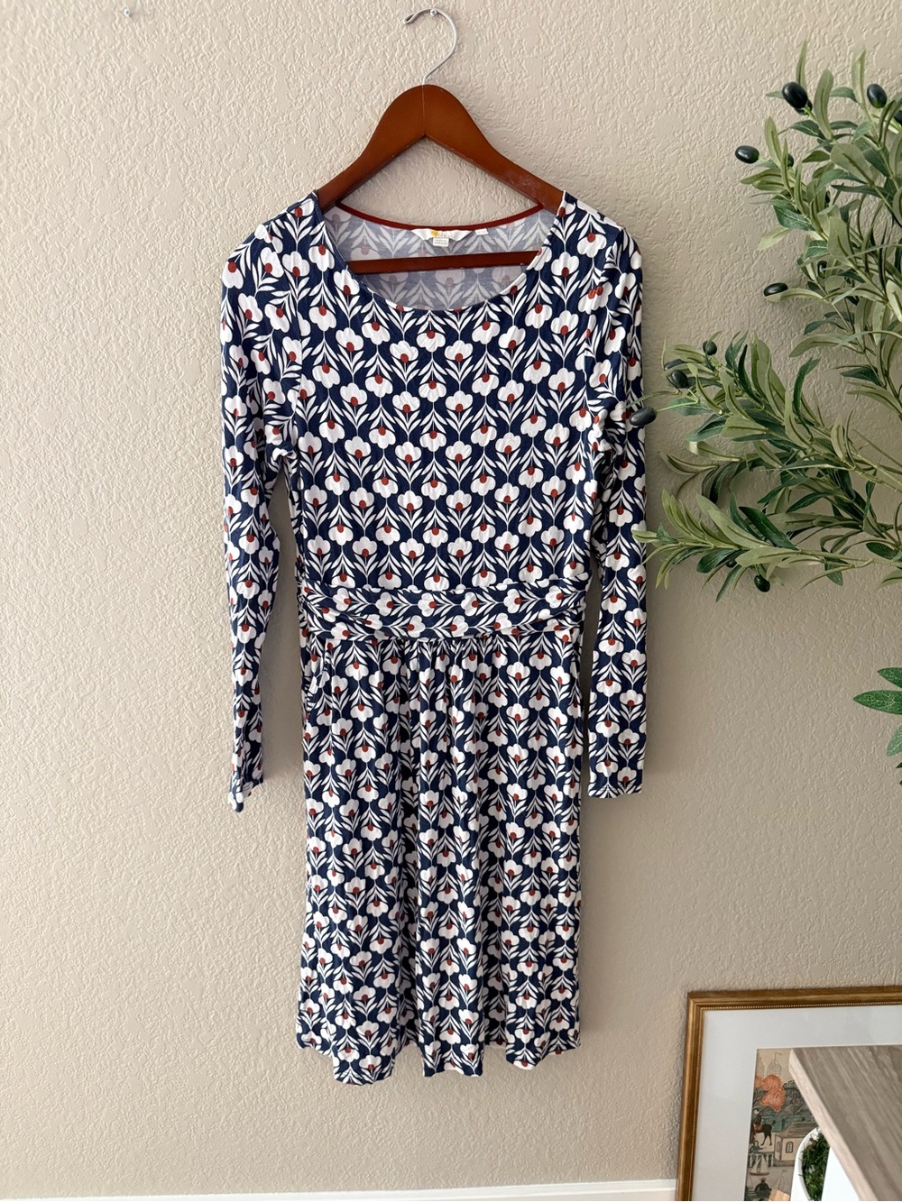 Boden Navy, White & Red Floral-Print Long-Sleeve Dress